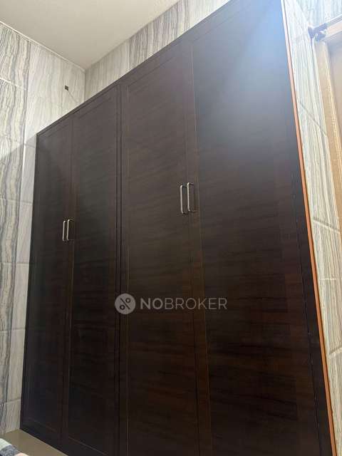 Shared Room for Female In 2 BHK  In Ambattur