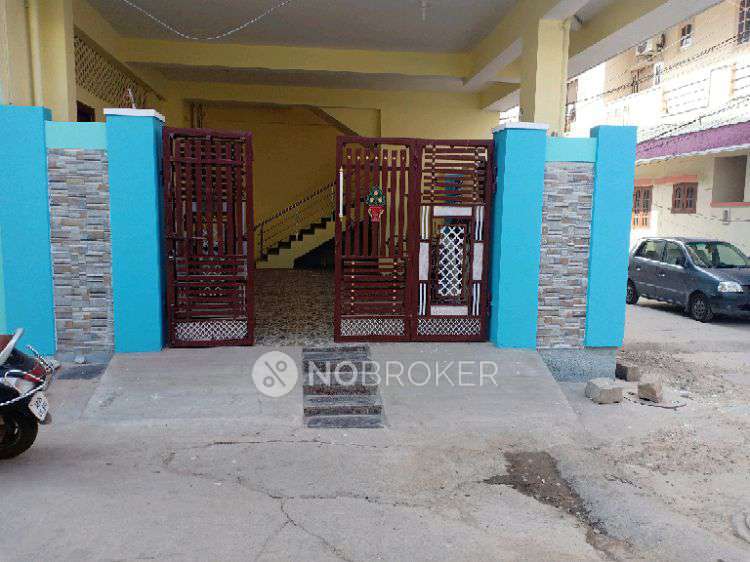 PG for Girls in Ameerpet