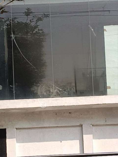 Showroom in Sector 136, Noida for Rent 