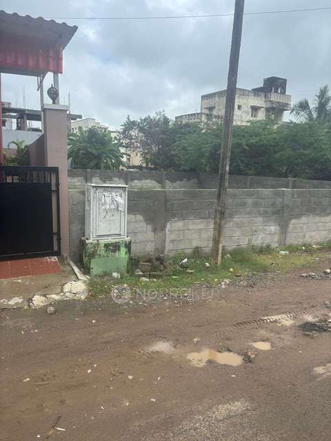 Plot For Sale  In Thoraipakkam