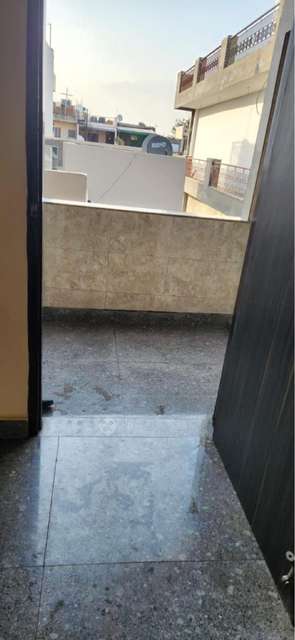 2 BHK Flat In Karampura For Sale  In Karampura West,