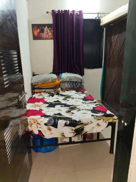 Shared Room for Male In 1 BHK  In Maruti Apartment, Ghansoli In Ghansoli Gaon, Ghansoli