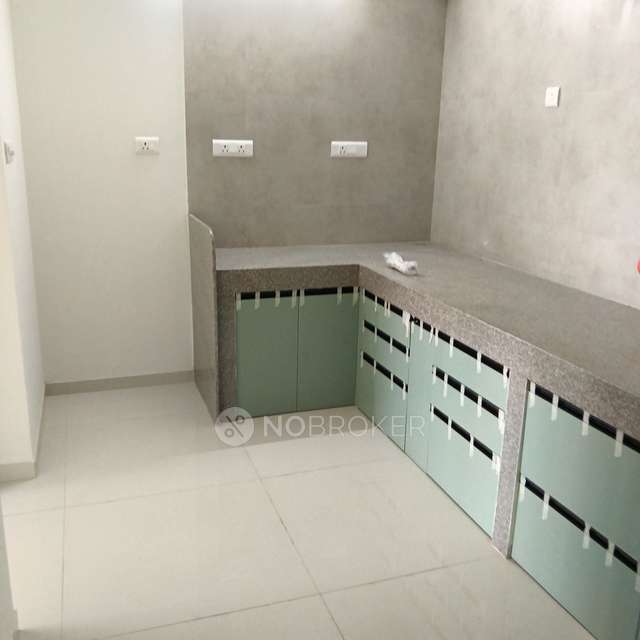 2 BHK Flat In Kumar 47 East for Rent  In Mundhwa