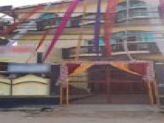 Shared Room for Female In 2 BHK  In Pal Bhavan In Sector 63 A