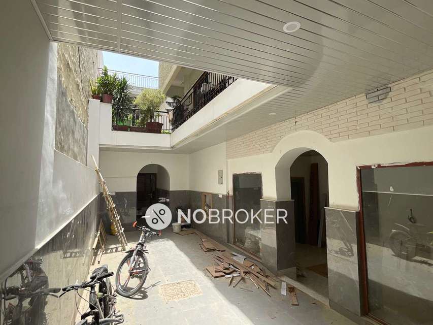 1 BHK Flat for Rent  In Chhatarpur