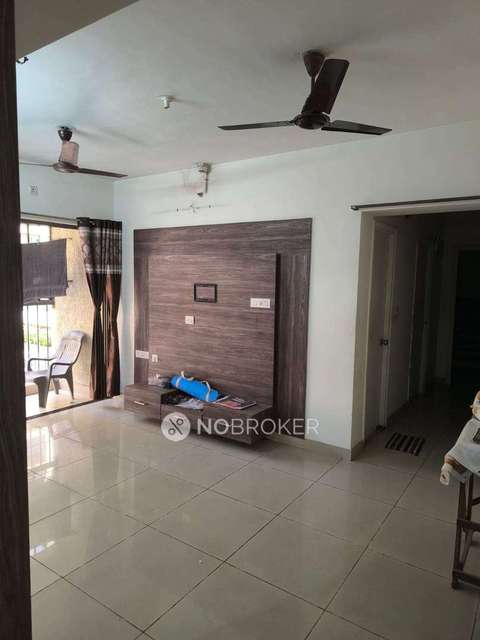 Single Room for Male In 2 BHK  In Apartment In Ranjnoli