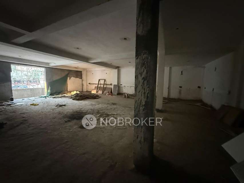 Commercial Property in Dwarka, Delhi for sale 