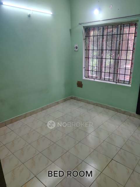 1 BHK Flat In Tnhb  Flats For Sale  In Sholinganallur