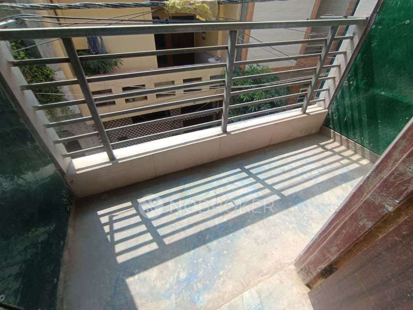 2 BHK House for Rent  In 182