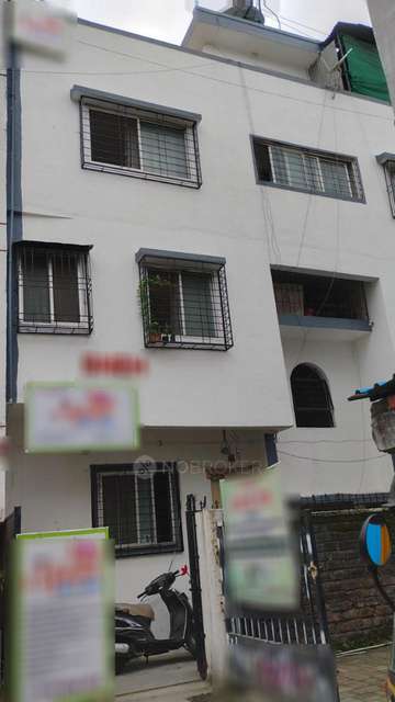 PG for Girls in Karvenagar