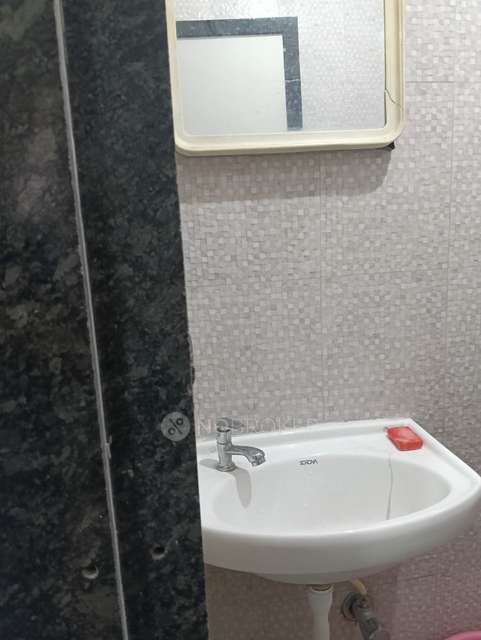 1 BHK Flat In Lakdawala Saphire For Sale  In Bhuleshwar