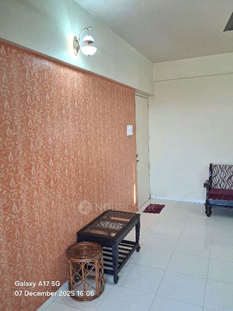 2 BHK Flat In Saipuram Chs For Sale  In Dhayari