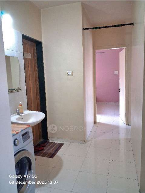 2 BHK Flat In Saipuram Chs For Sale  In Dhayari
