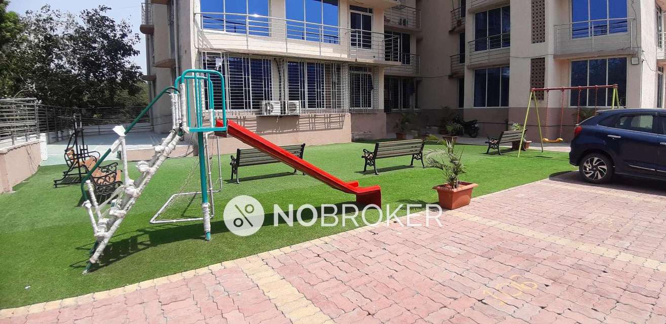 1 BHK Flat In Etco Heights For Sale  In  Andheri East