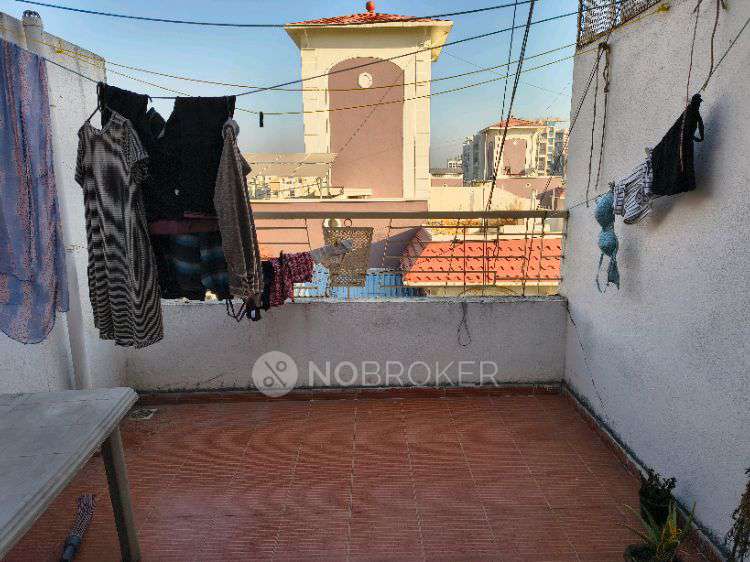 Single Room for Female In 2 BHK  In Sai Dreams Chs In Pimple Saudagar