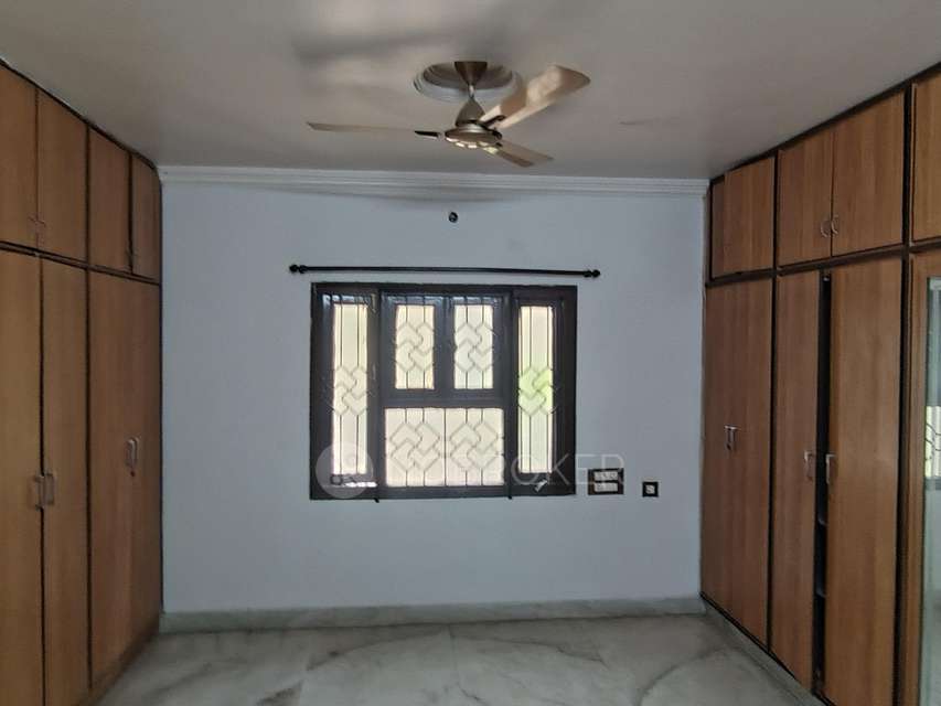 2 BHK Flat In Susmit Enclave For Sale  In Somajiguda