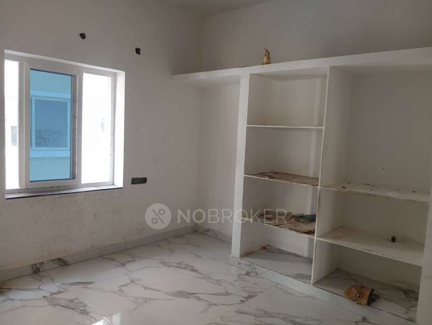 3 BHK Flat In Gogikars Vaishnavi Nilayam For Sale  In  Chakripuram Rd