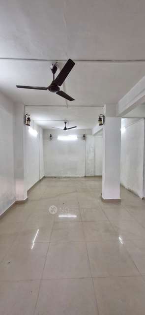 Shop in Swargate Bus Stand, Pune for Rent 