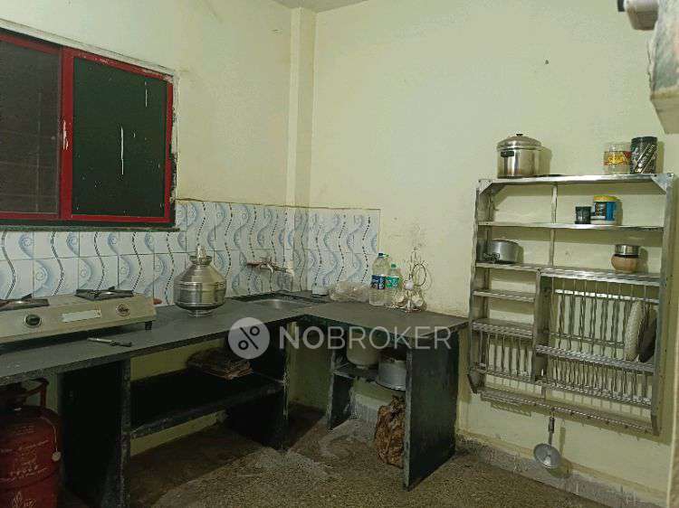 1 RK Flat In Flat  for Rent  In Bakul Mangal Karyalay