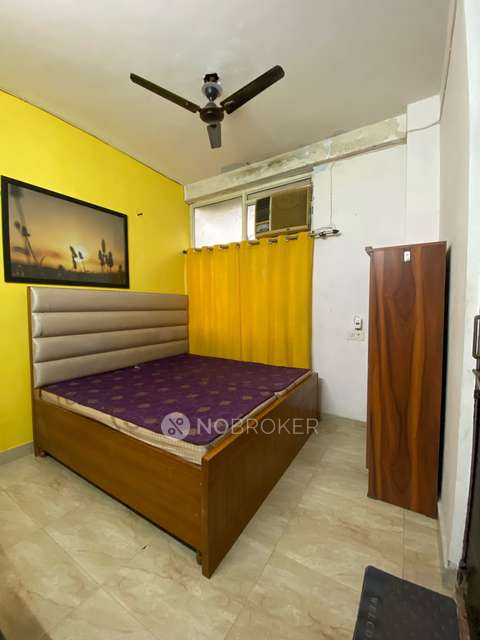 1 RK Flat In Sb for Rent  In Rohini