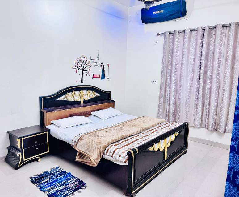 4 BHK House for Rent  In Sector 110a