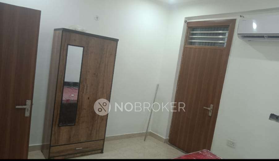 Shared Room for Male In 3 BHK  In C81, Block C, Xu Iii, Raipur Village, Greater Noida, Uttar Pradesh 201310, India