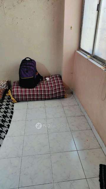 Shared Room for Female In 2 BHK  In Unity Complex In Shaniwar Peth