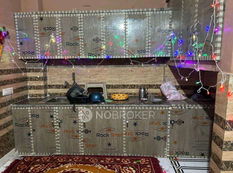 PG for Anyone in Gali No 22