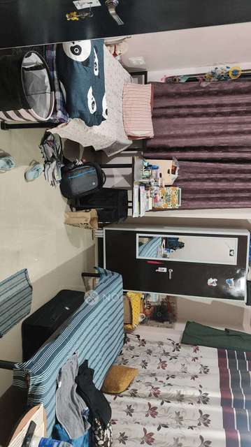 Shared Room for Female In 3 BHK  In Wakad