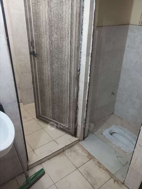 1 RK Flat In Green View Apartment, Vasundhara For Sale  In Vasundhara