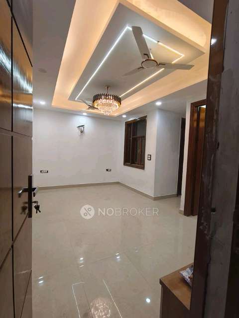 3 BHK Flat In Jmd Siddh Apartment ,sector 73 Noida  For Sale  In Sector 73