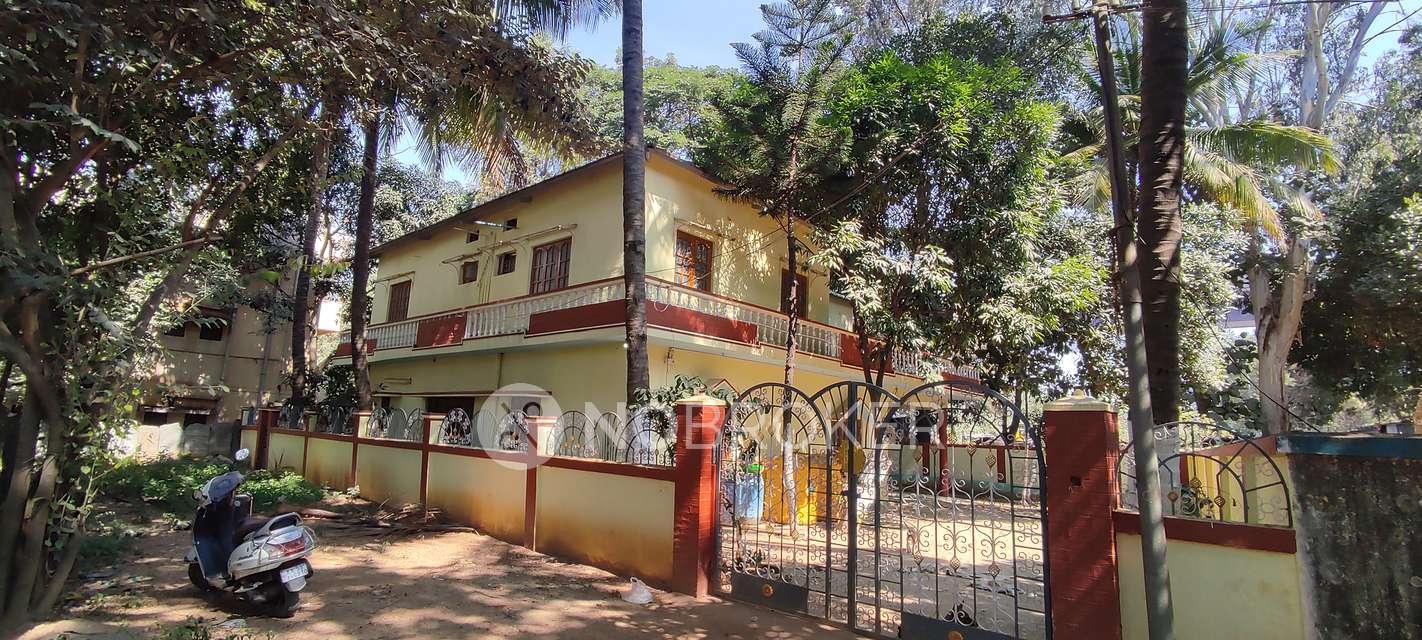 4+ BHK House for Rent  In Kadugodi