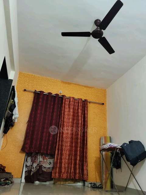 Shared Room for Female In 1 RK  In Swapna Gandh Complex In Arohi Banquet Hall