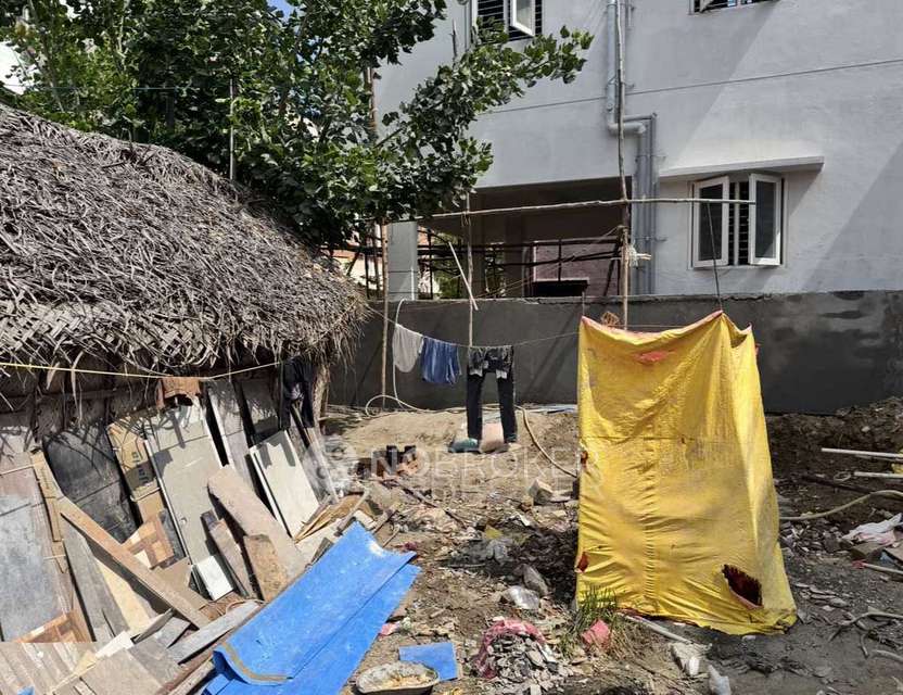 Plot For Sale  In Madipakkam