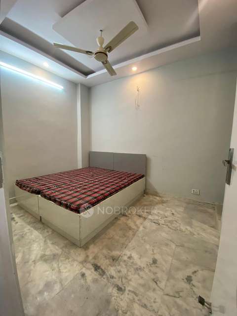 PG for Anyone in Krishna Nagar