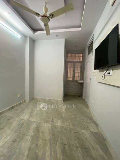 PG for Anyone in Krishna Nagar