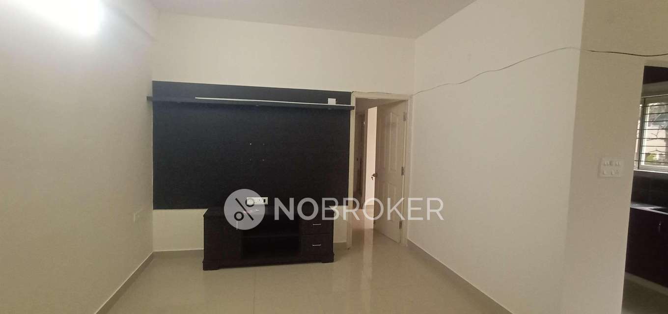 2 BHK Flat In Akshaya Royal For Sale  In Bommasandra