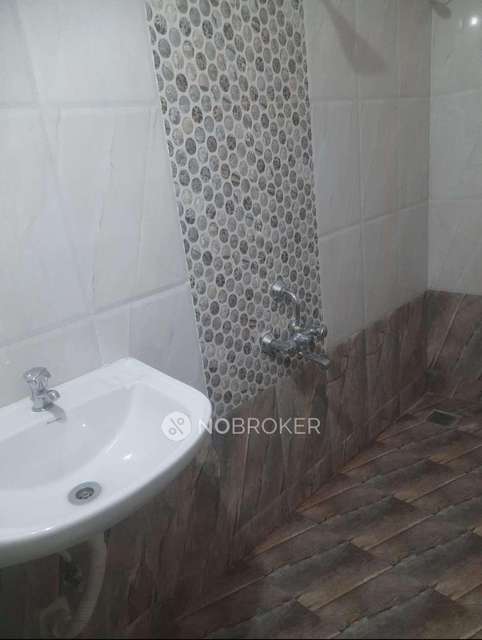 2 BHK Flat In Akshaya Royal For Sale  In Bommasandra