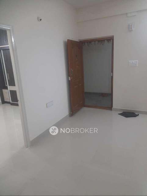 2 BHK Flat In Akshaya Royal For Sale  In Bommasandra