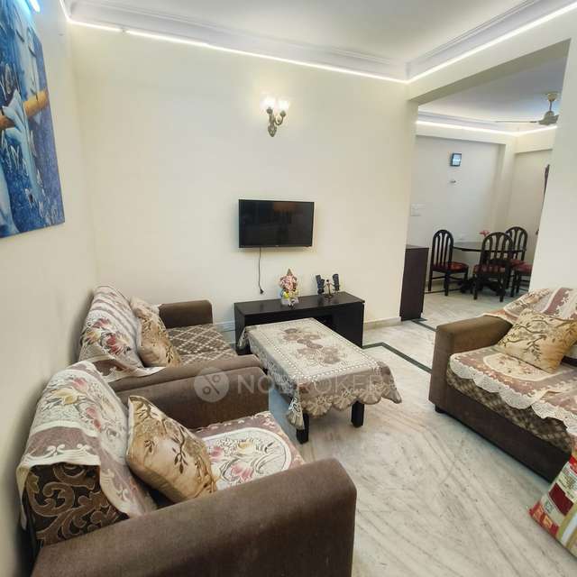 2 BHK Flat In Golden Corner Apartment for Rent  In Bellandur