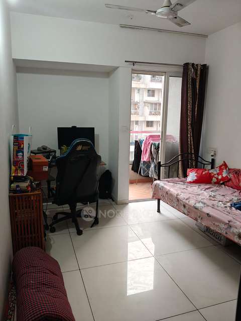 2 BHK Flat In Yashone Wakad Central for Rent  In Wakad