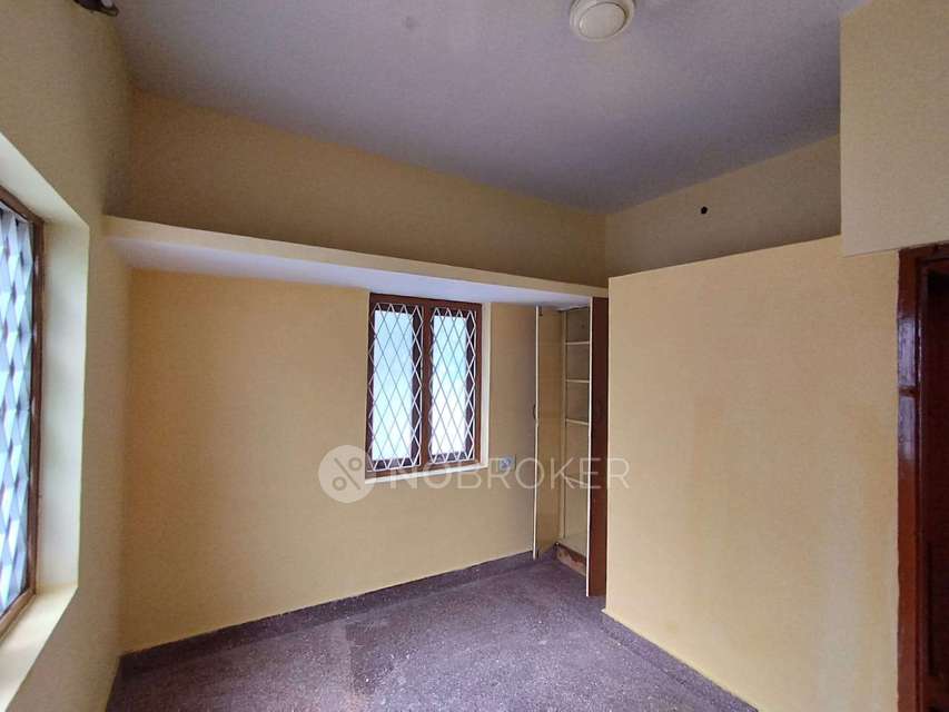 2 BHK House for Rent  In 155, Bazaar St, Near-elephant Park, Someshwarpura, Halasuru, Bengaluru, Karnataka 560008, India
