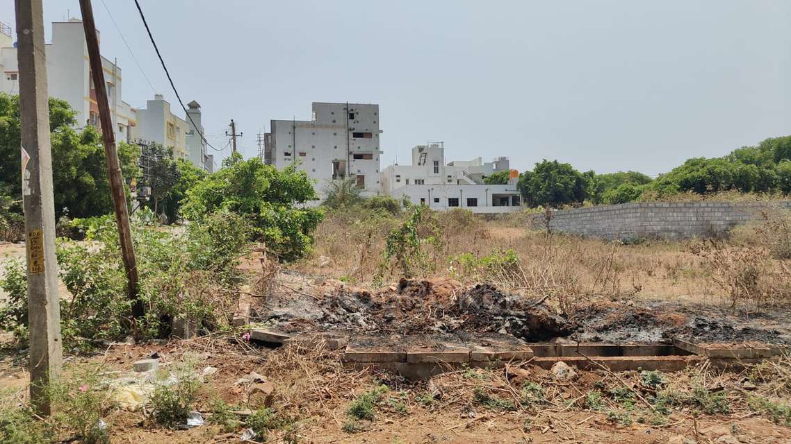 Plot For Sale  In Smv 6th Block Park