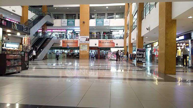 Shop in Swarn Nagri, Greater Noida for Rent 