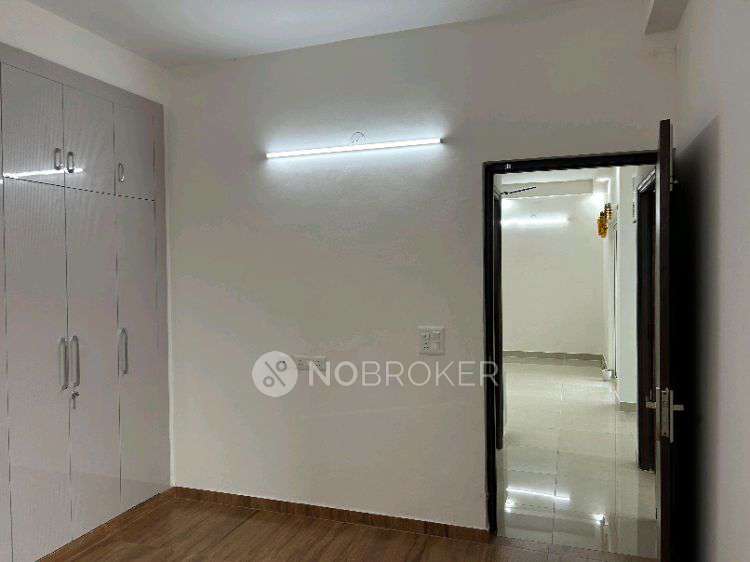 2 BHK Flat In Elegant Splendour for Rent  In Ithaira 