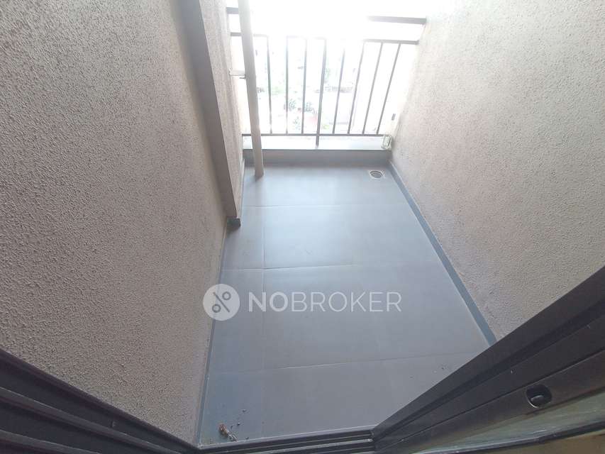 3 BHK Flat In Mantra Montana for Rent  In  Dhanori