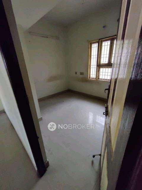 2 BHK Flat In Shatha Lakshmi for Rent  In Kolathur