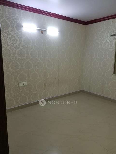 2 BHK Flat In Janapriya Metropolis, Moti Nagar For Sale  In Moti Nagar