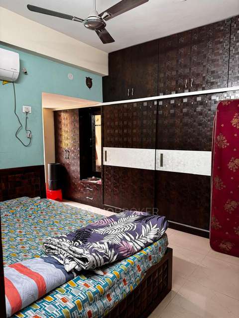 2 BHK Flat In Sai Brundavanam  For Sale  In Rodamestri Nagar