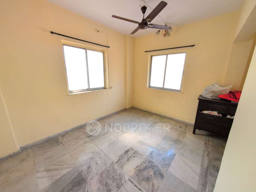 3 BHK Flat In Geeta Arcade For Sale  In Mira Road East